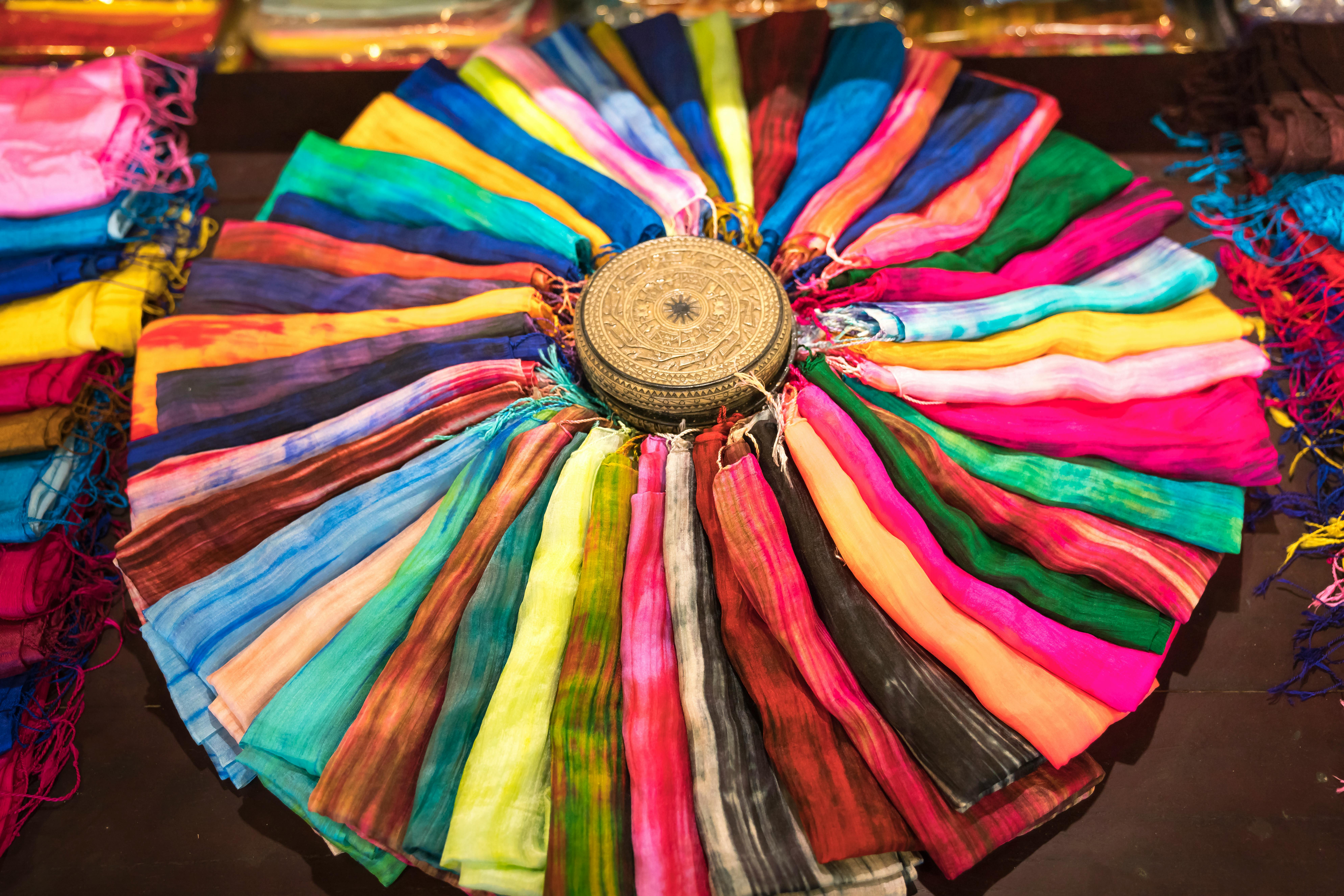 Bac Ninh Pagoda Silk Art